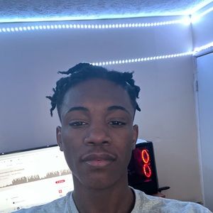 Meet your Posher, Bobby